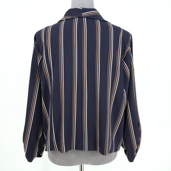 Torrid Jacket 3 Plus Size 3X Gray Striped Crop Open Shawl Collar Pockets Lined - Picture 2 of 15